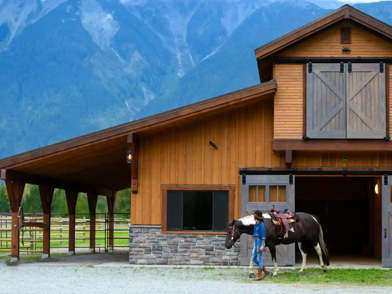 Horse Rental & Guided Trail Ride Henry Equestrian
